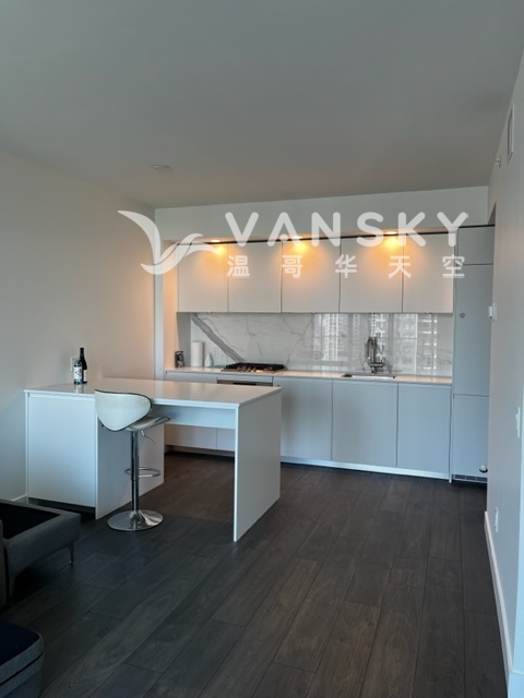 260509184158_4 kitchen 3.jpg
